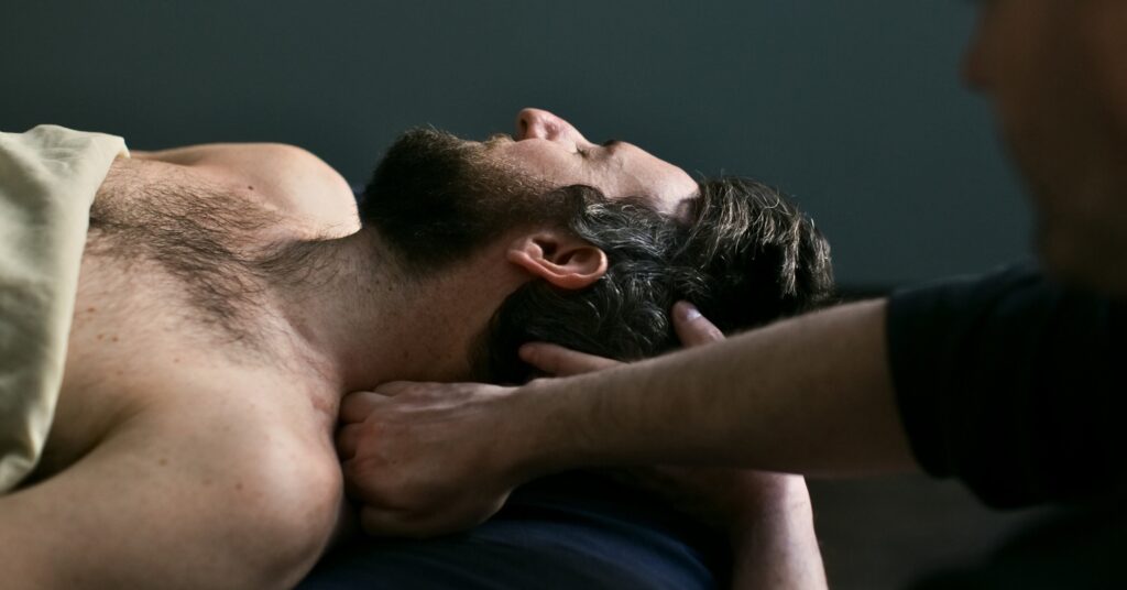 Neck pain massage therapy